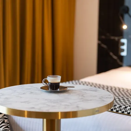 Kyriad Direct Centre Gare Hotel