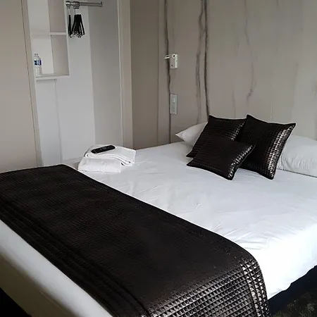 Hotel Kyriad Direct Centre Gare